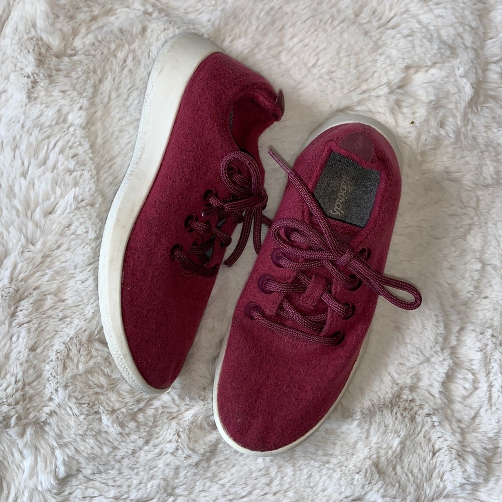 Allbirds Runners size 7 Red
